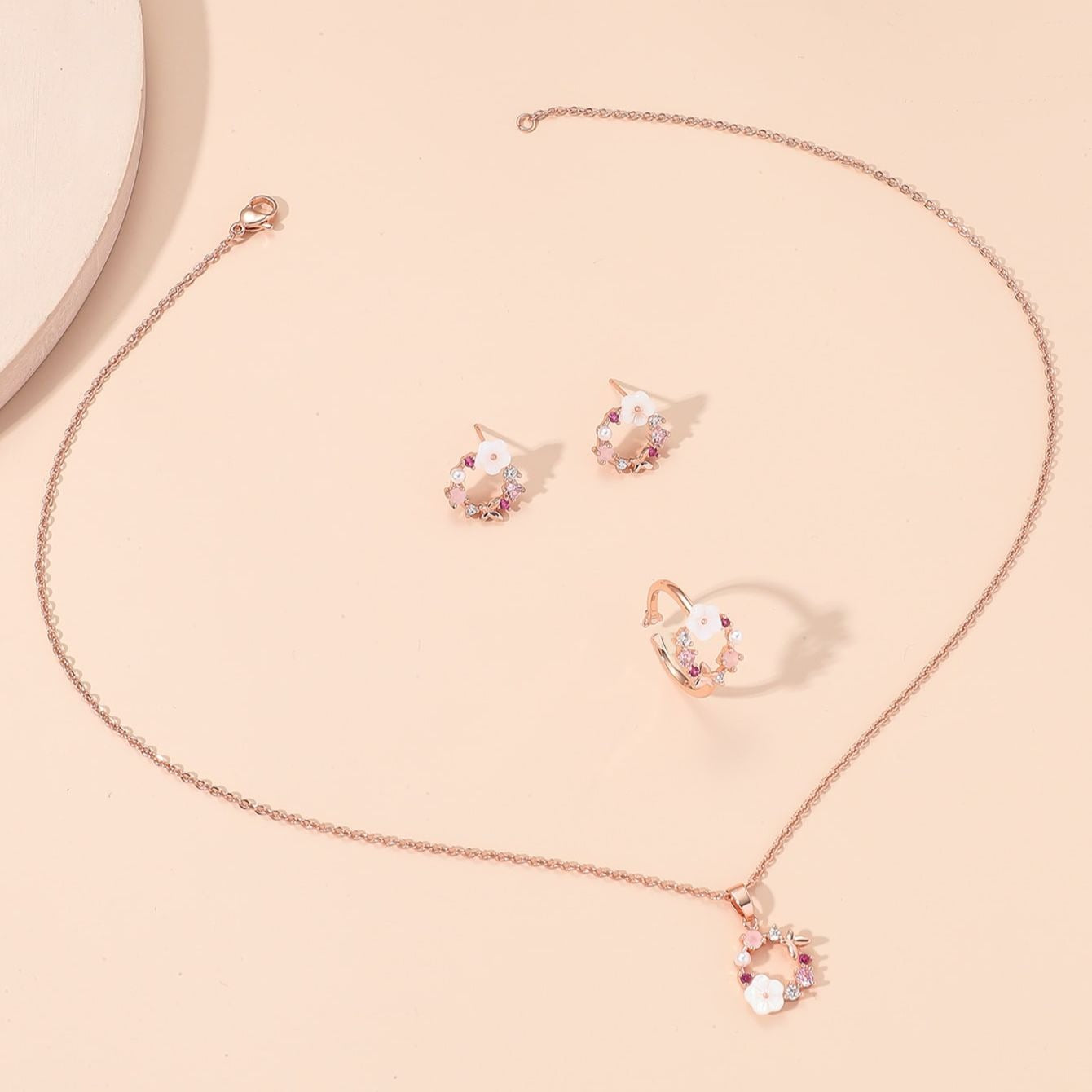 4 Pieces Rose Gold Color Lady Flower