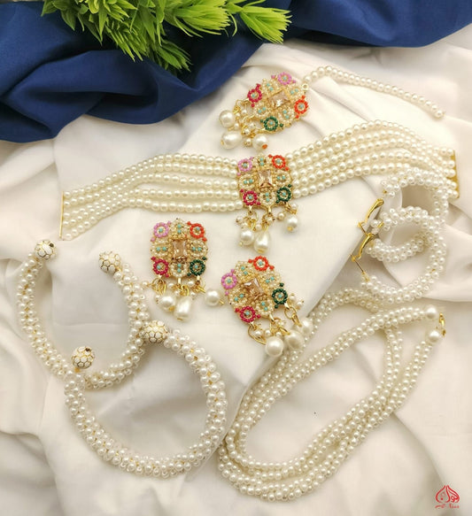 Elegant Choker & Tika Set
